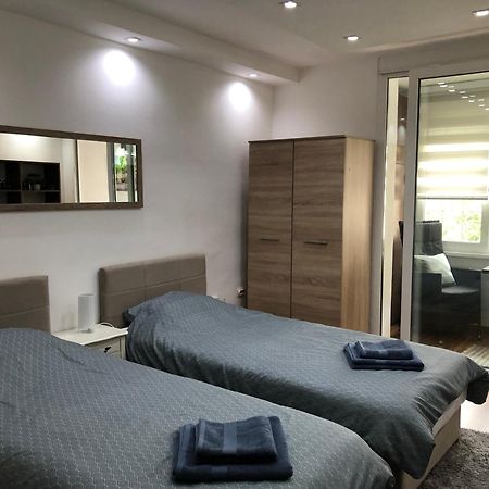 Welcome To The Apartment Mesic- Airport ซาราเยโว ภายนอก รูปภาพ