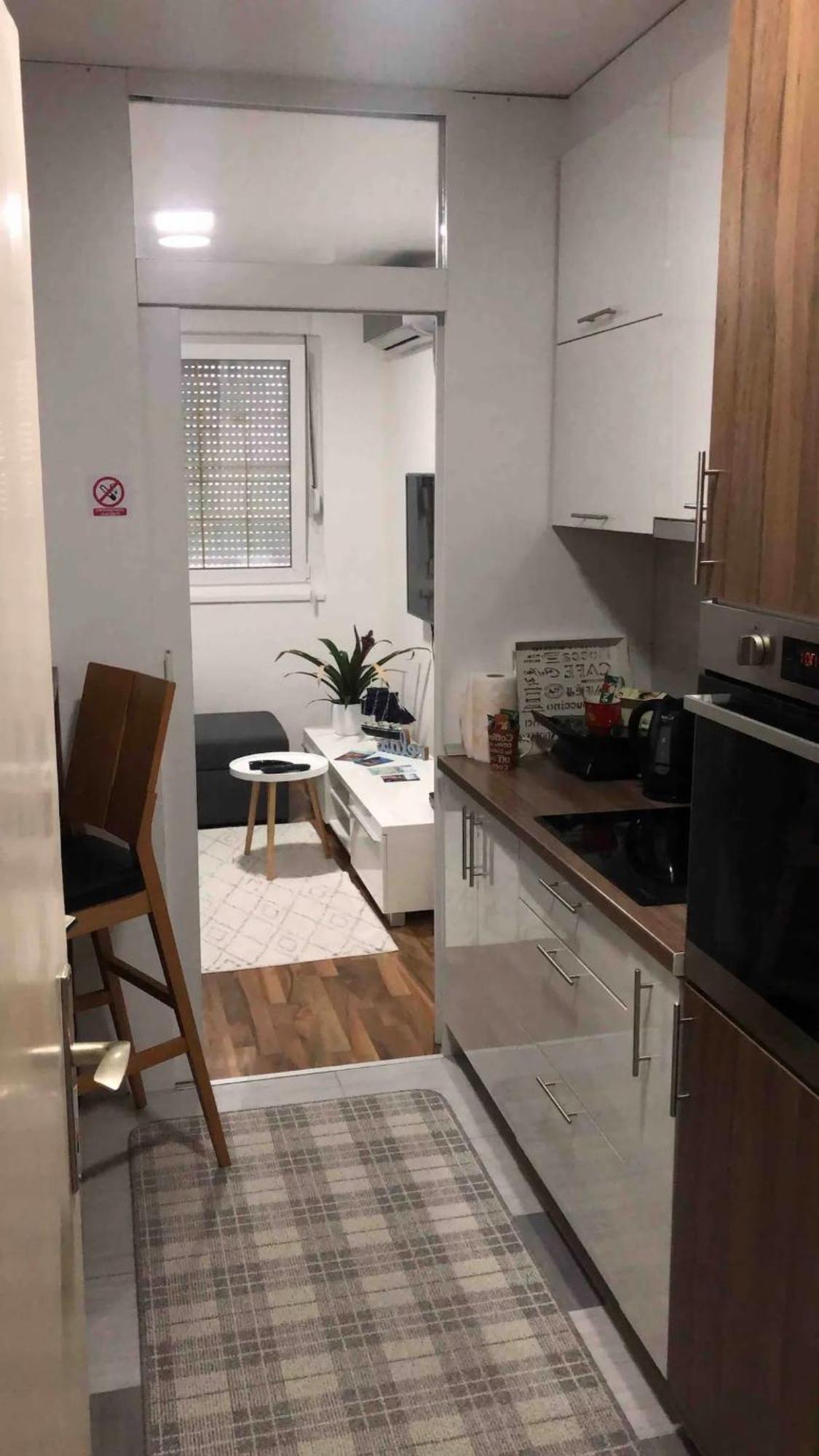 Welcome To The Apartment Mesic- Airport ซาราเยโว ภายนอก รูปภาพ